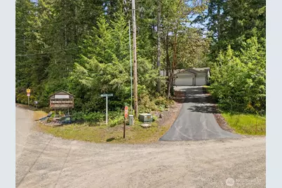 300 E Hillside Drive, Belfair, WA 98528 - Photo 37