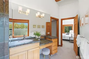 19946 47th Ave NE, Lake Forest Park, WA 98155 - Photo 29