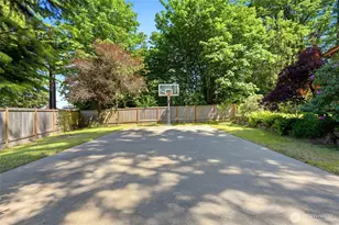 19946 47th Ave NE, Lake Forest Park, WA 98155 - Photo 37