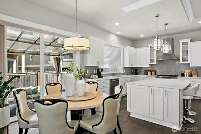 19028 175th Place SE, Renton, WA 98058 - Photo 9