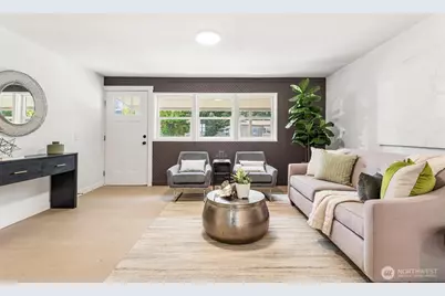 640 Ferndale Avenue NE, Renton, WA 98056 - Photo 3
