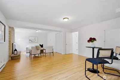 14831 NE 14th Street, Bellevue, WA 98007 - Photo 17