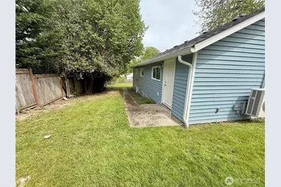 11049 18th Avenue SW, Seattle, WA 98146 - Photo 33