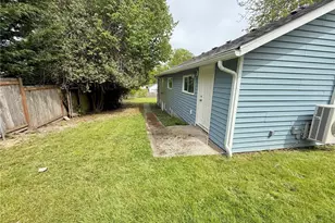 11049 18th Ave SW, Seattle, WA 98146 - Photo 33