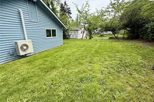 11049 18th Ave SW, Seattle, WA 98146 - Photo 35