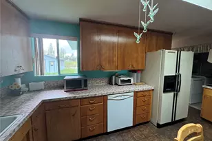19912 108th Ave SE, Kent, WA 98031 - Photo 7