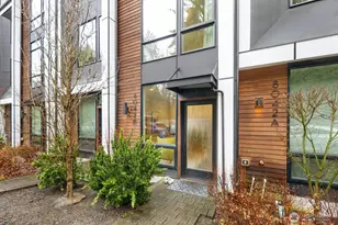 8042 35th Ave NE, Seattle, WA 98115 - Photo 3