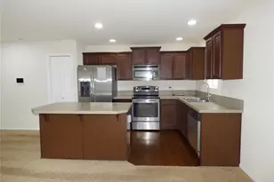 2720 13 Ave NW, Puyallup, WA 98371 - Photo 5