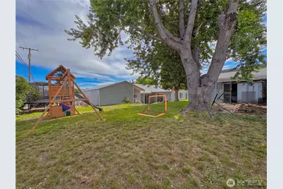 111 Washington Place, Electric City, WA 99123 - Photo 31