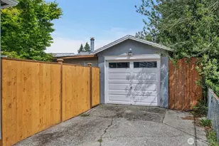 6904 S 124th St, Seattle, WA 98178 - Photo 17