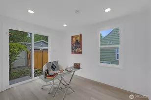 6904 S 124th St, Seattle, WA 98178 - Photo 5