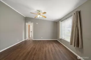300 Park Ave, Buckley, WA 98321 - Photo 5