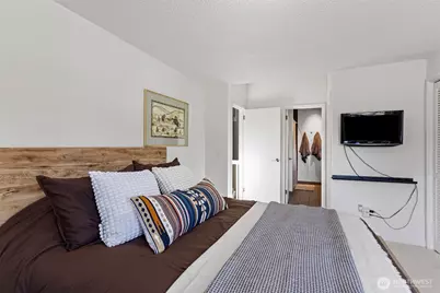 10800 Glen Acres Drive S #T16, Seattle, WA 98168 - Photo 21