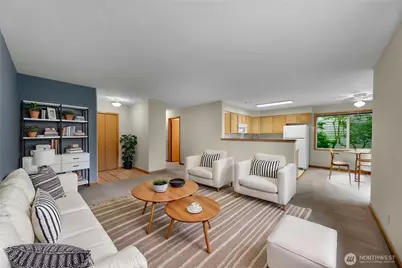 633 W Horton Way #221, Bellingham, WA 98226 - Photo 3