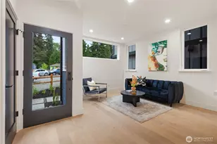 12032 Hiram Pl NE, Seattle, WA 98125 - Photo 3