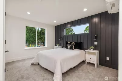 12032 Hiram Place NE, Seattle, WA 98125 - Photo 15
