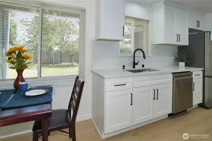 10746 63rd Ave S, Seattle, WA 98178 - Photo 9