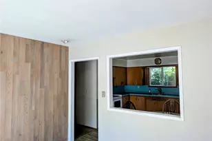 511 S Beach Rd, Point Roberts, WA 98281 - Photo 11