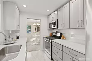 707 W Bertona St, Seattle, WA 98119 - Photo 23