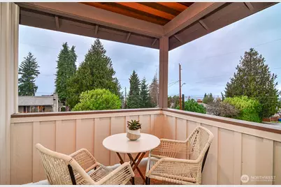10202 44th Avenue SW, Seattle, WA 98146 - Photo 21