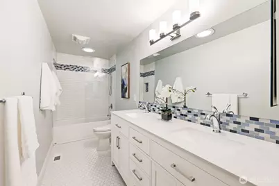 16006 NE 160th Street, Woodinville, WA 98072 - Photo 27