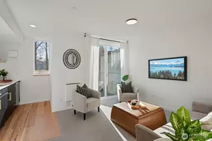 515 Howe, Seattle, WA 98109 - Photo 25