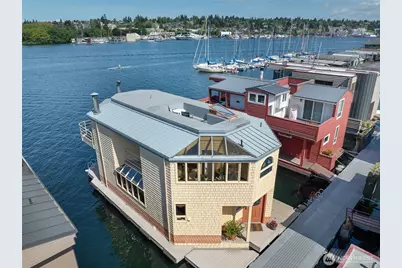 10 E Roanoke Street #8, Seattle, WA 98102 - Photo 1