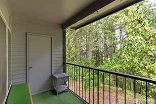 8611 Zircon Dr SW, Lakewood, WA 98498 - Photo 3