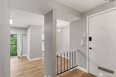 8611 Zircon Drive SW #F5, Lakewood, WA 98498 - Photo 5