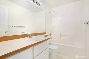 5301 164th Ave SE, Bellevue, WA 98006 - Photo 17