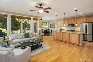 12652 Sun Break Way NE, Redmond, WA 98053 - Photo 13