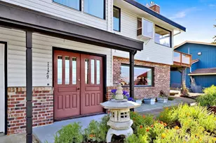 1129 37th St, Bellingham, WA 98229 - Photo 5
