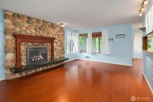 5915 Hwy Pl, Everett, WA 98203 - Photo 3