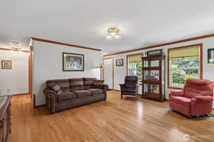 218 W Sunny Sands Rd, Cathlamet, WA 98612 - Photo 9