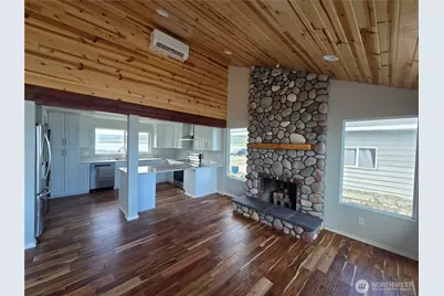 2629 W Beach Road, Oak Harbor, WA 98277 - Photo 7
