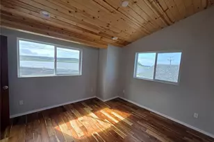 2629 W Beach Rd, Oak Harbor, WA 98277 - Photo 15