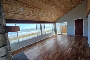 2629 W Beach Rd, Oak Harbor, WA 98277 - Photo 9