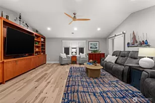4221 Forest Beach Dr NW, Gig Harbor, WA 98335 - Photo 25