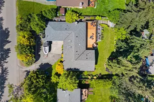 2452 Hemenway Pl, Oak Harbor, WA 98277 - Photo 3