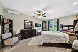 2452 Hemenway Pl, Oak Harbor, WA 98277 - Photo 13