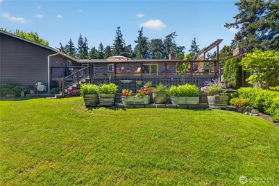 2452 Hemenway Place, Oak Harbor, WA 98277 - Photo 37