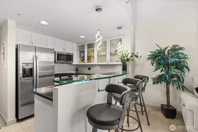 2929 1st Avenue #218, Seattle, WA 98121 - Photo 5