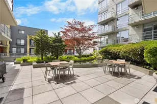2929 1st Ave, Seattle, WA 98121 - Photo 21