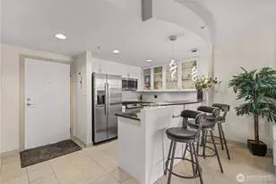 2929 1st Ave, Seattle, WA 98121 - Photo 3