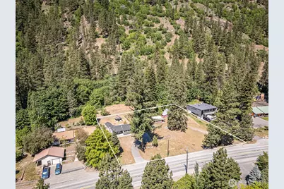 8494 Icicle Road, Leavenworth, WA 98826 - Photo 3