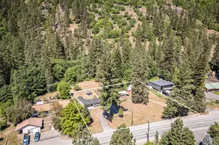 8494 Icicle Rd, Leavenworth, WA 98826 - Photo 3