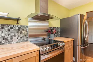 307 E Fir St, Sequim, WA 98382 - Photo 9