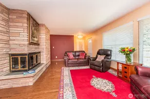 307 E Fir St, Sequim, WA 98382 - Photo 5