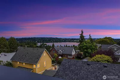 516 N 61st Street #B, Seattle, WA 98103 - Photo 1