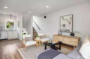 516 N 61st St, Seattle, WA 98103 - Photo 5
